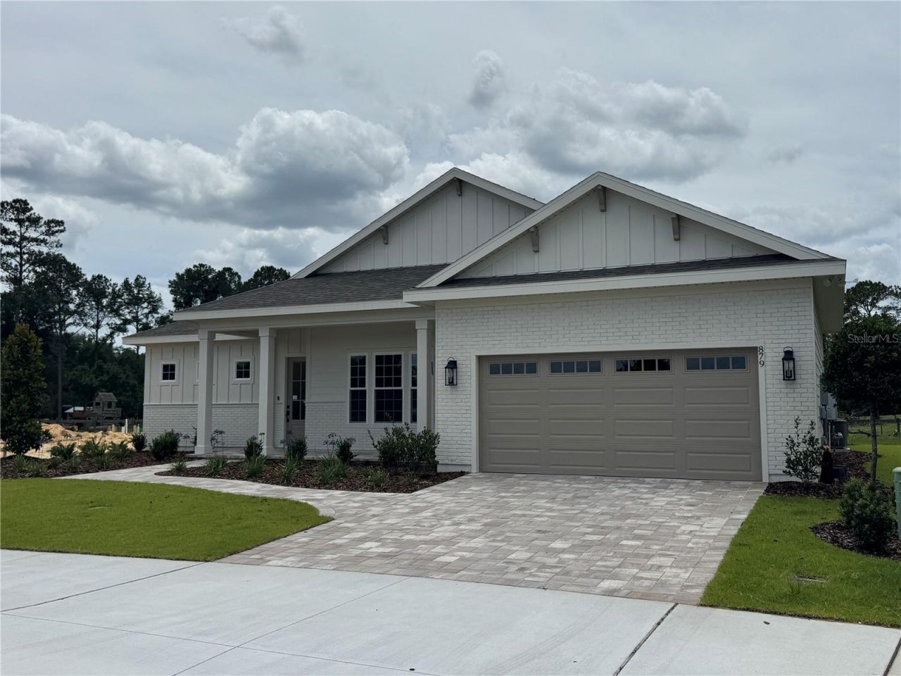 879 SW 144th Circle, Newberry, FL 32669 Main Photo