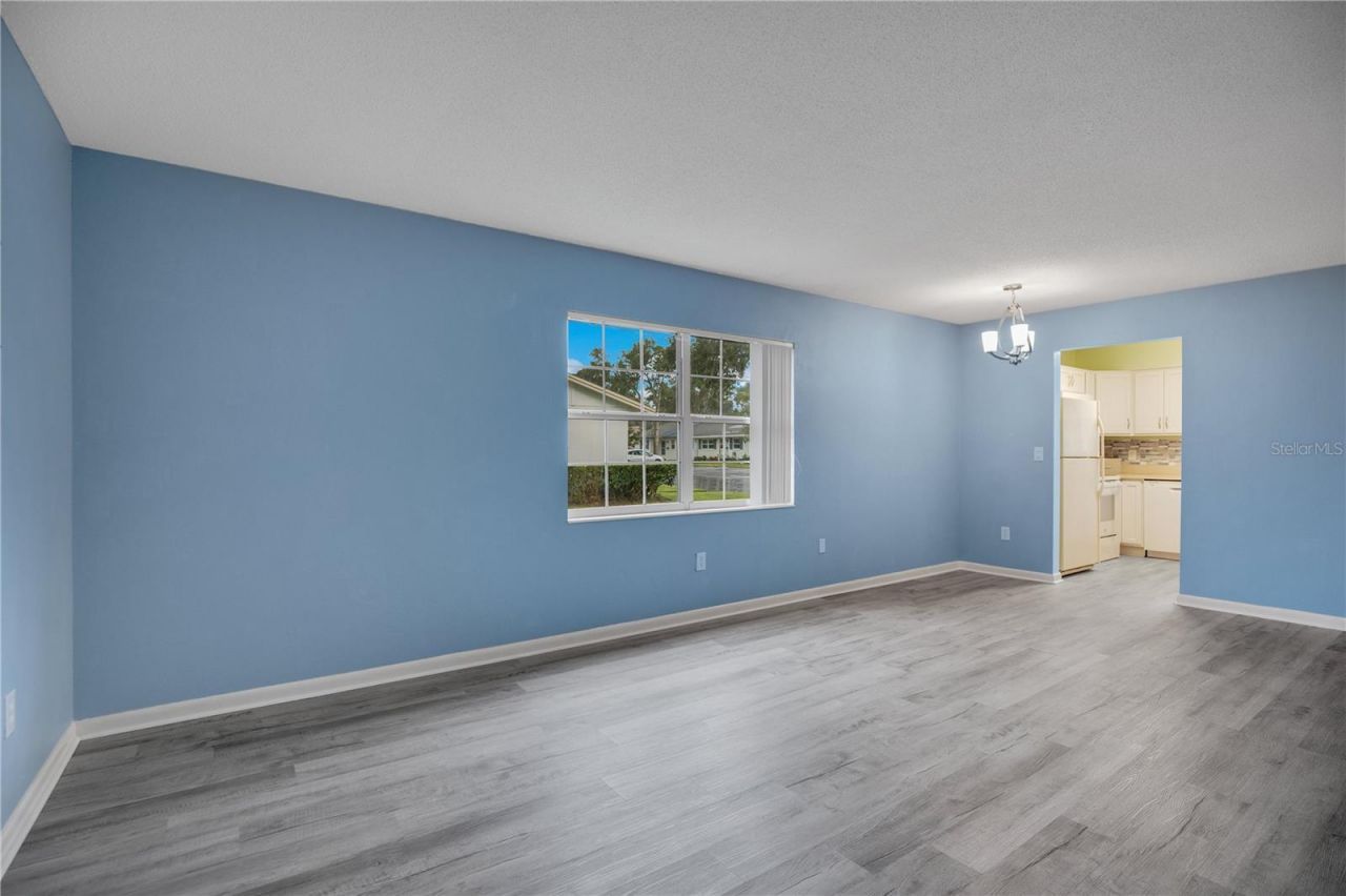 239 N Hill Avenue , Unit 110, Deland, FL 32724 Photo