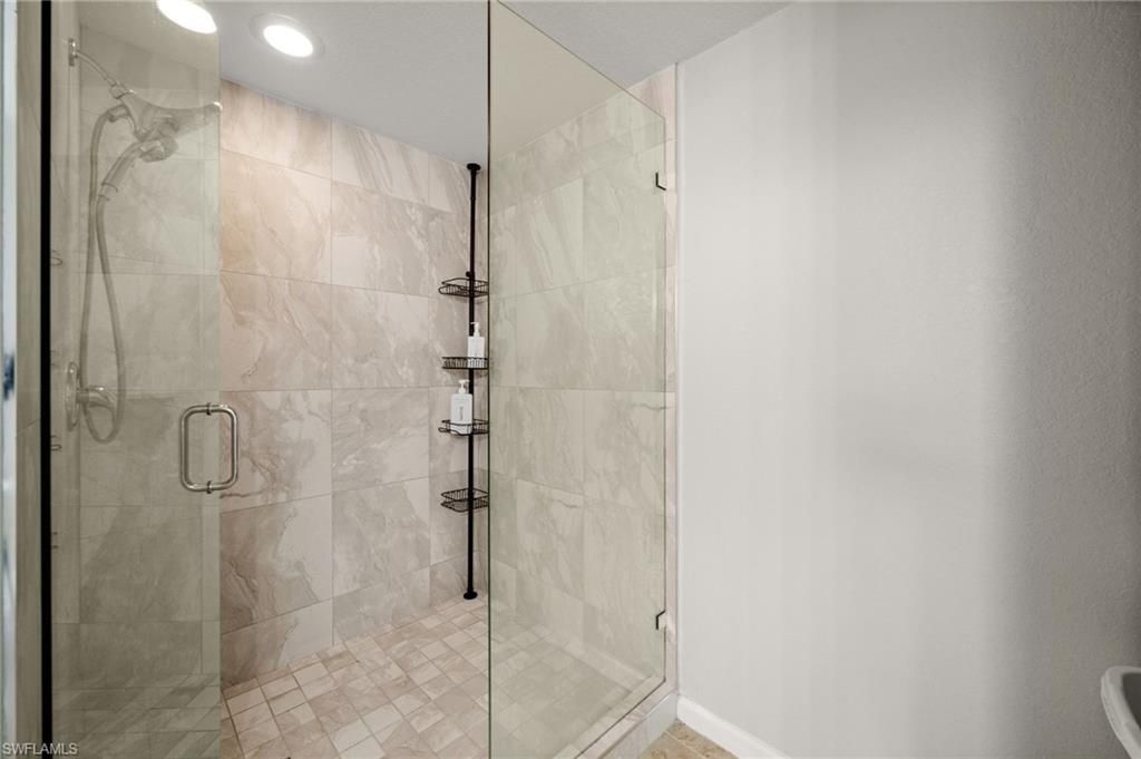 12930 Positano Cir, Unit 307, Naples, FL 34105 Photo