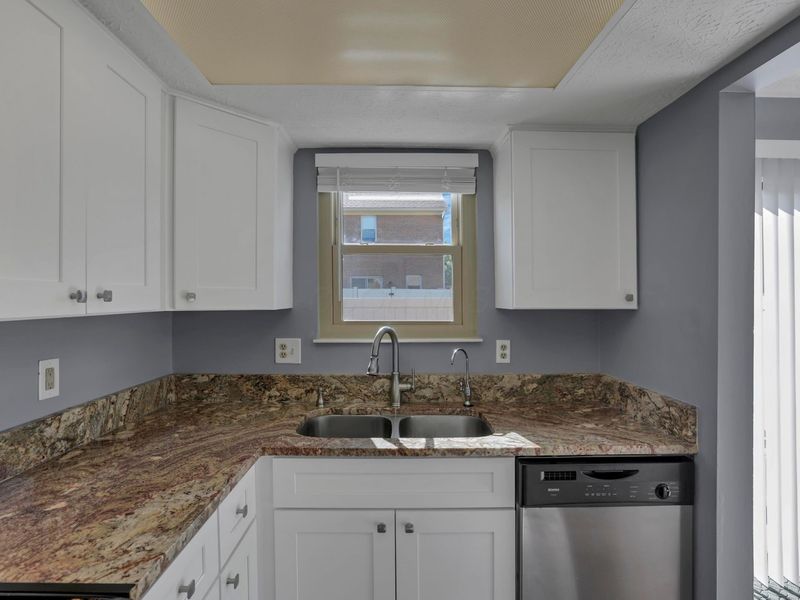 7935 Verandah Court, Unit 50, Powell, OH 43065 Photo 18