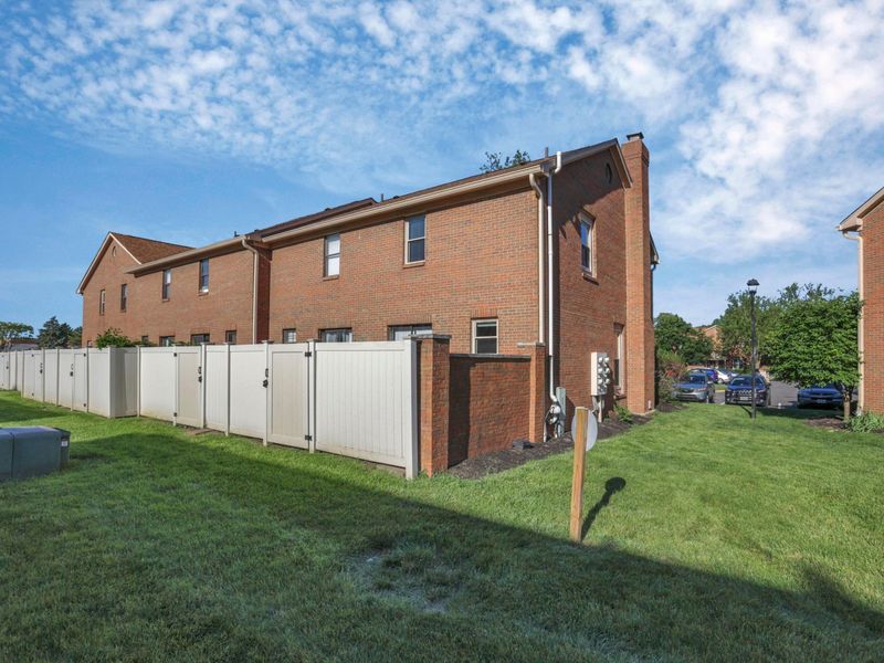 7935 Verandah Court, Unit 50, Powell, OH 43065 Photo 36