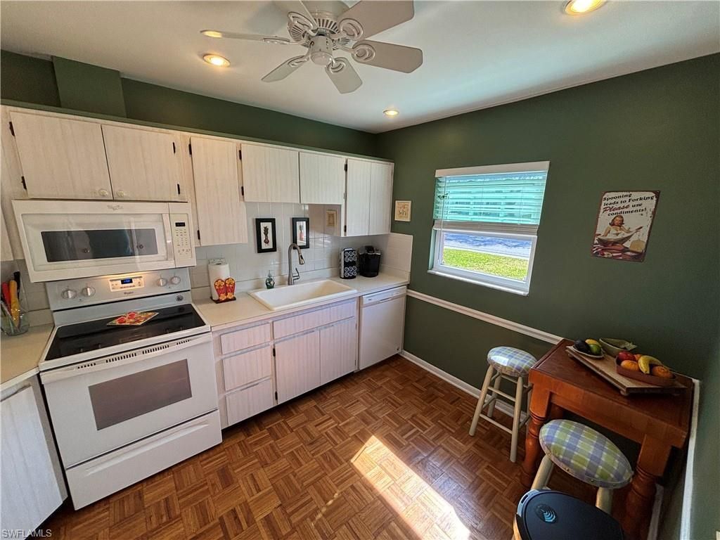 1515 Edgewater Cir , Fort Myers, FL 33919 Photo