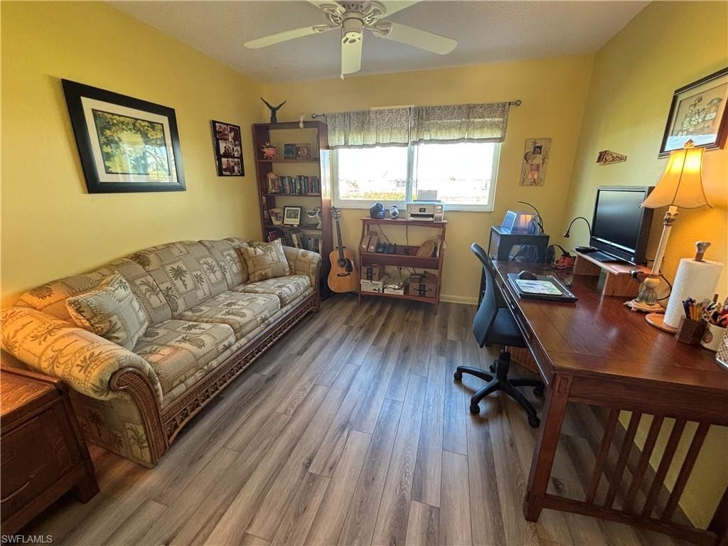 1515 Edgewater Cir , Fort Myers, FL 33919 Photo