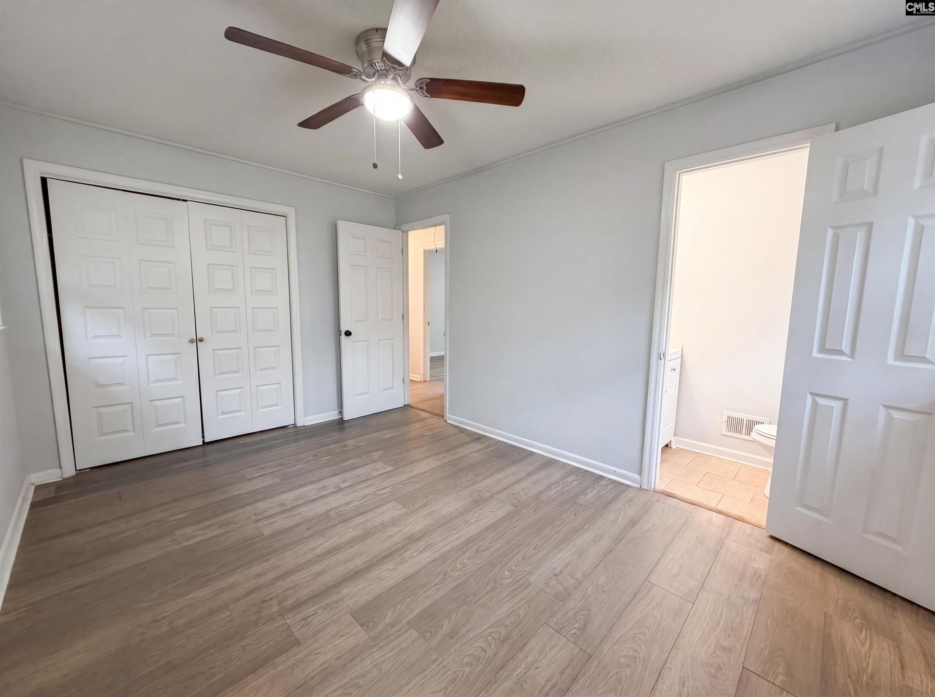 320 Redwood Court  Photo 4