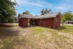 320 Redwood Court  photo 4
