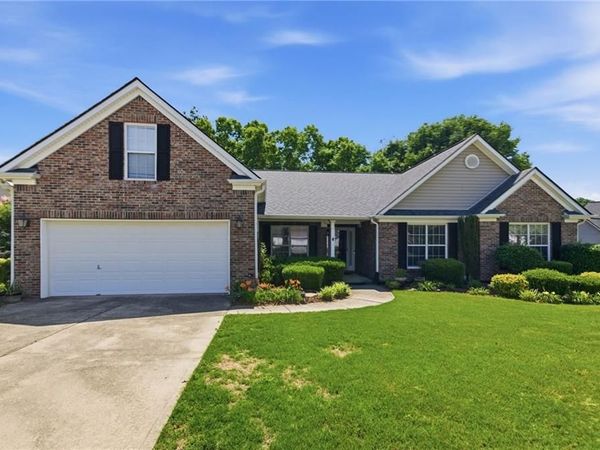 2511 Apalachee Run Way , Dacula, GA 30019