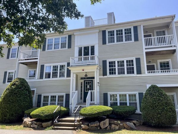 700 Brookside Drive, Unit G, Andover, MA 01810