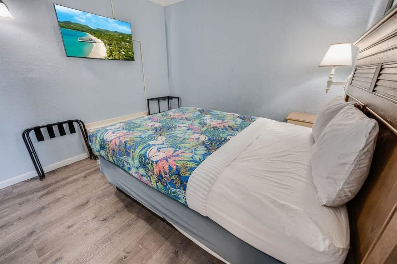 2311 S Ocean Blvd.  Photo 4