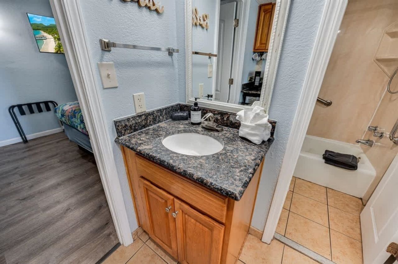 2311 S Ocean Blvd.  Photo 7