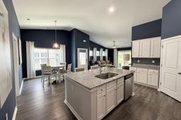 1540 Jardine Loop  photo 4