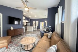 1540 Jardine Loop  photo 4