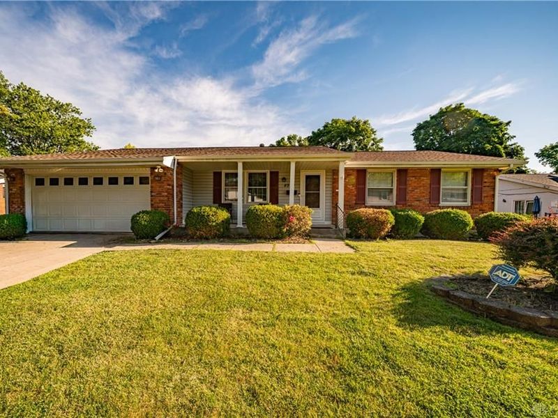 4939 Sweetbirch Drive, Riverside, OH 45424 Photo 1