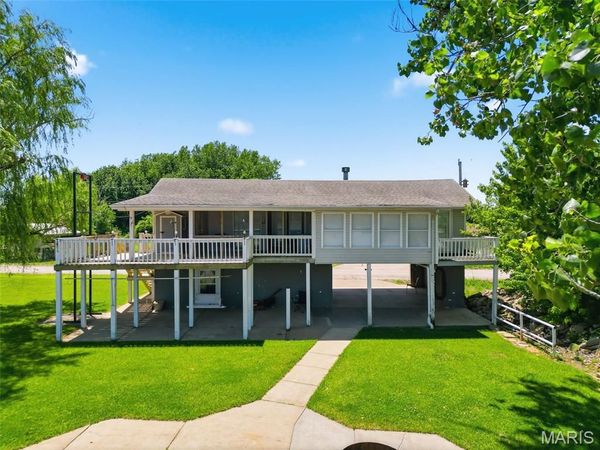 39070 Pike 202 , Annada, MO 63330