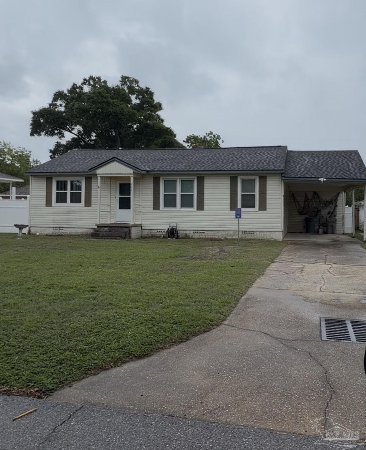 408 Labree Rd, Pensacola, FL 32507 Main Photo