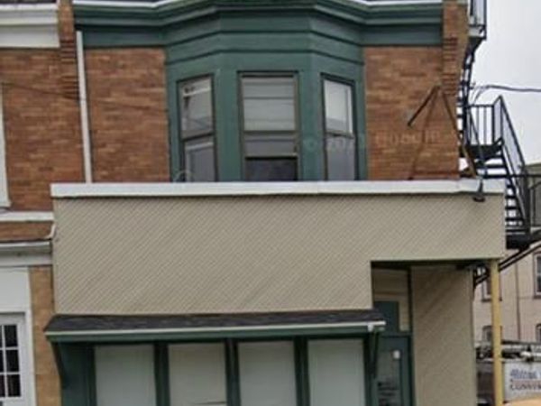 2426 KUTZTOWN ROAD, READING, PA 19605
