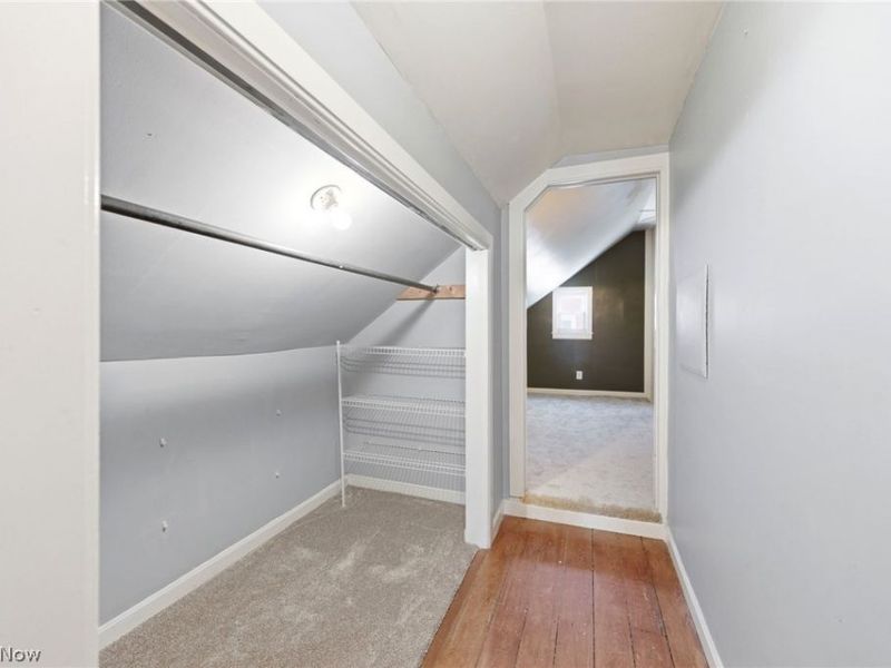 801 College Avenue , Cleveland, OH 44113 Photo 21