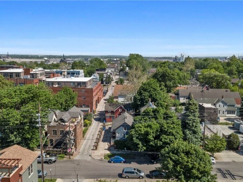 801 College Avenue , Cleveland, OH 44113 Photo 27