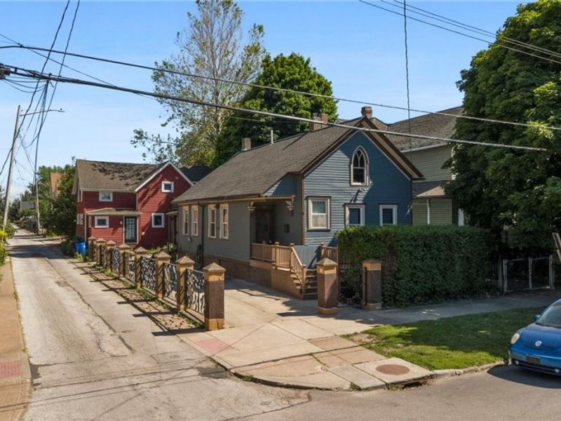 801 College Avenue , Cleveland, OH 44113 Photo 28