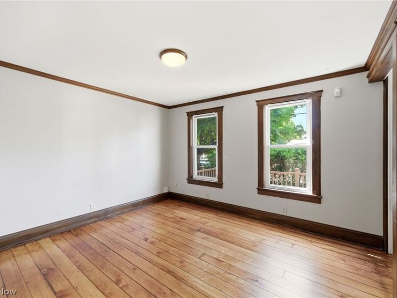 801 College Avenue , Cleveland, OH 44113 Photo 9