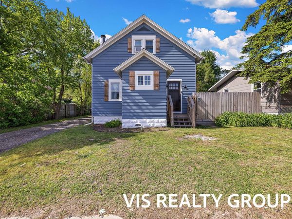 1152 W Laketon Avenue, Muskegon, MI 49441