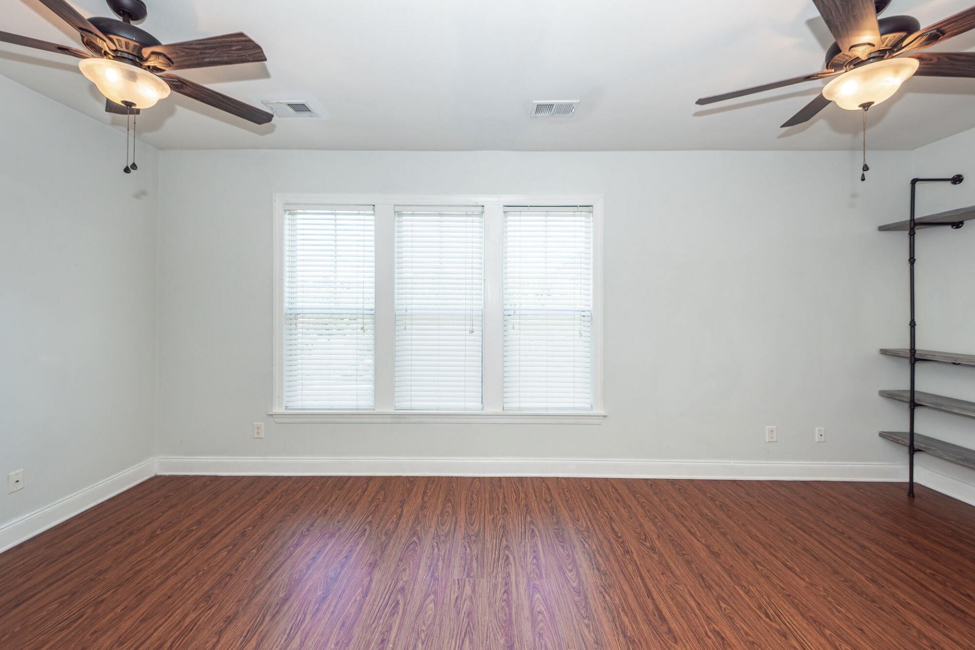 1412 Widows Court Photo 36