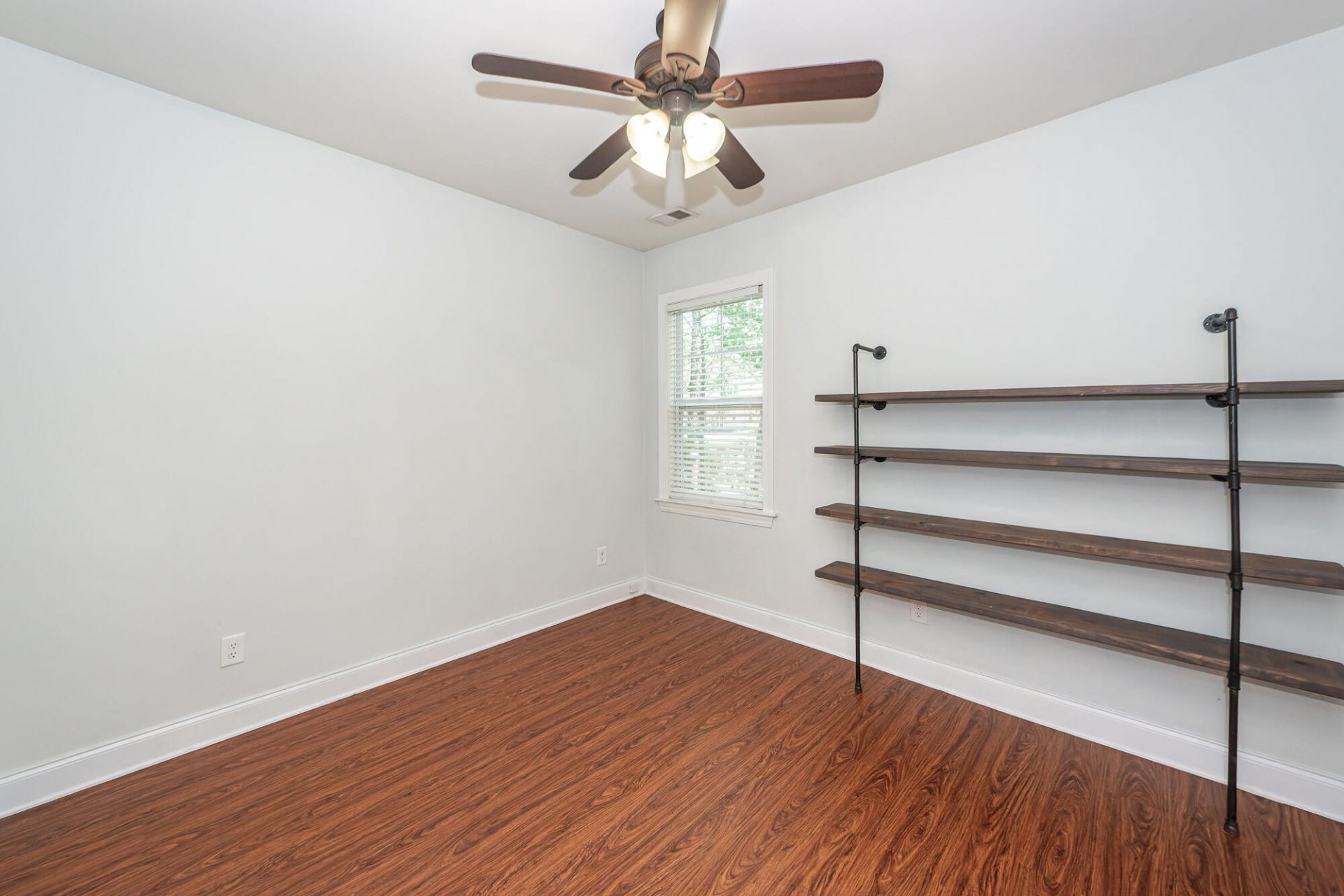 1412 Widows Court Photo 39