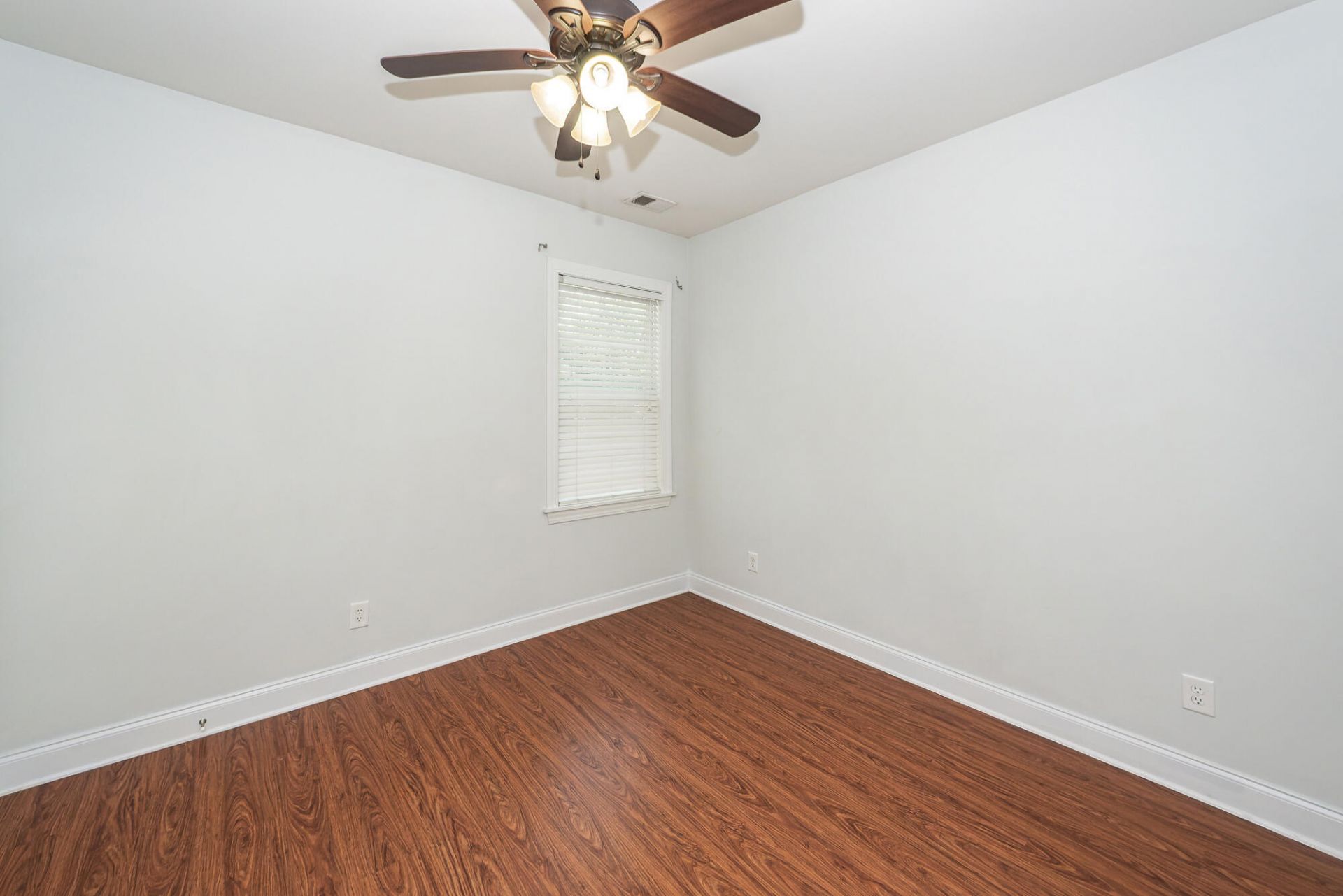 1412 Widows Court Photo 42