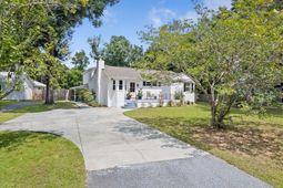 1126 Pleasant Pines Road photo 4