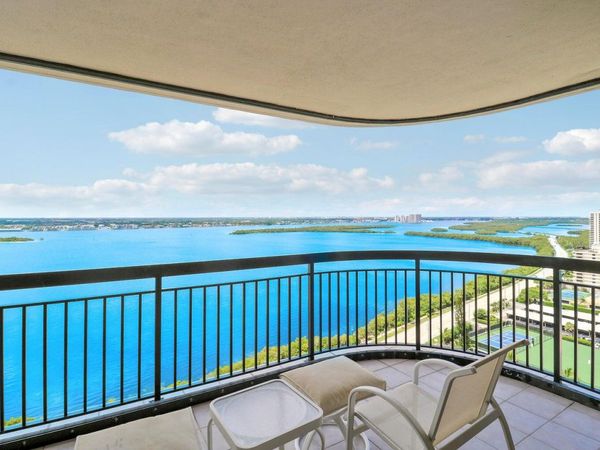 5380 N Ocean Drive, Unit 22j, Singer Island, FL 33404