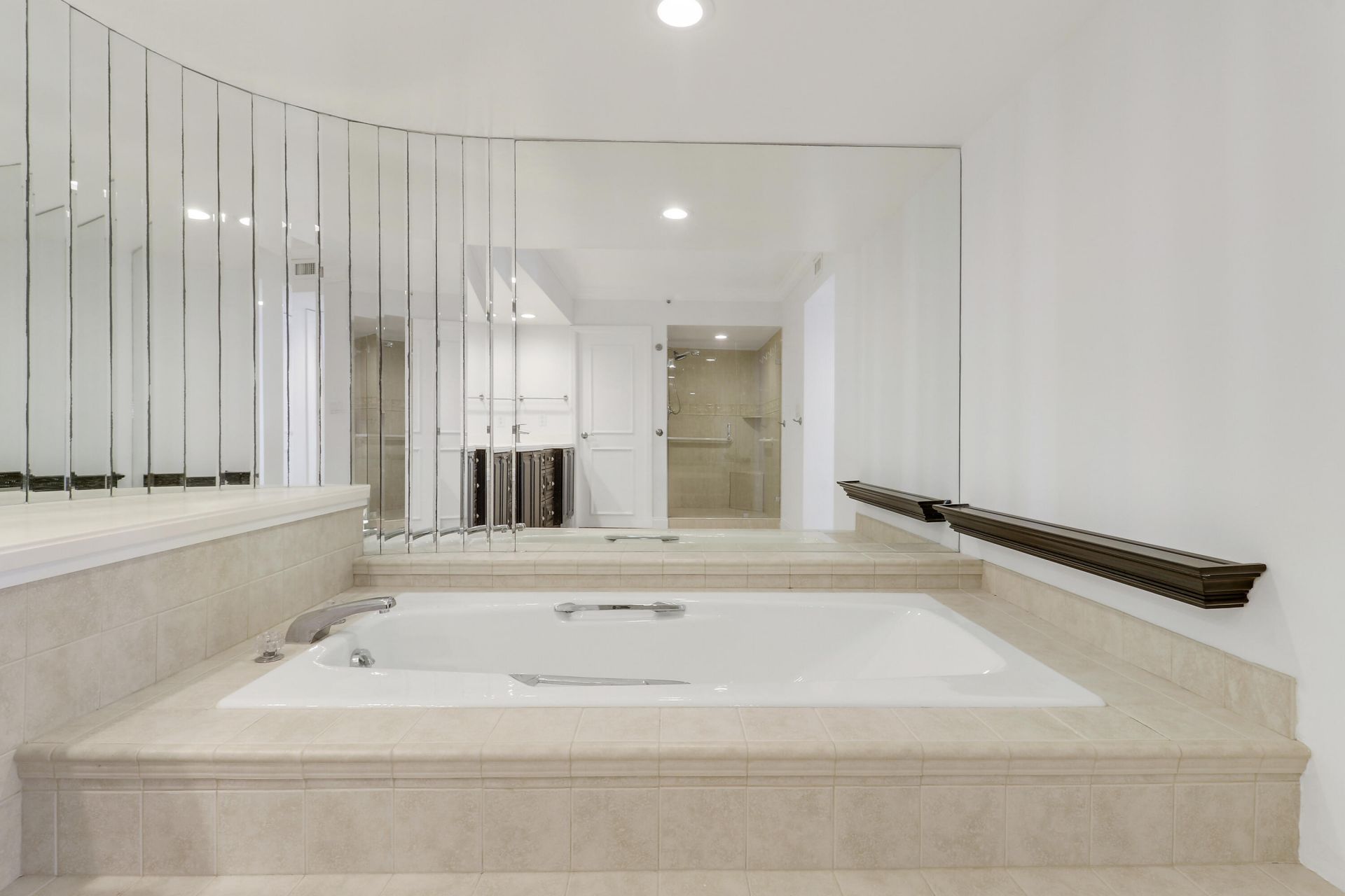 5380 N Ocean Drive, Unit 22j, Singer Island, FL 33404 Photo