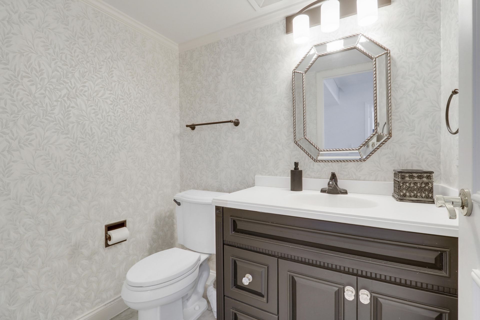 5380 N Ocean Drive, Unit 22j, Singer Island, FL 33404 Photo