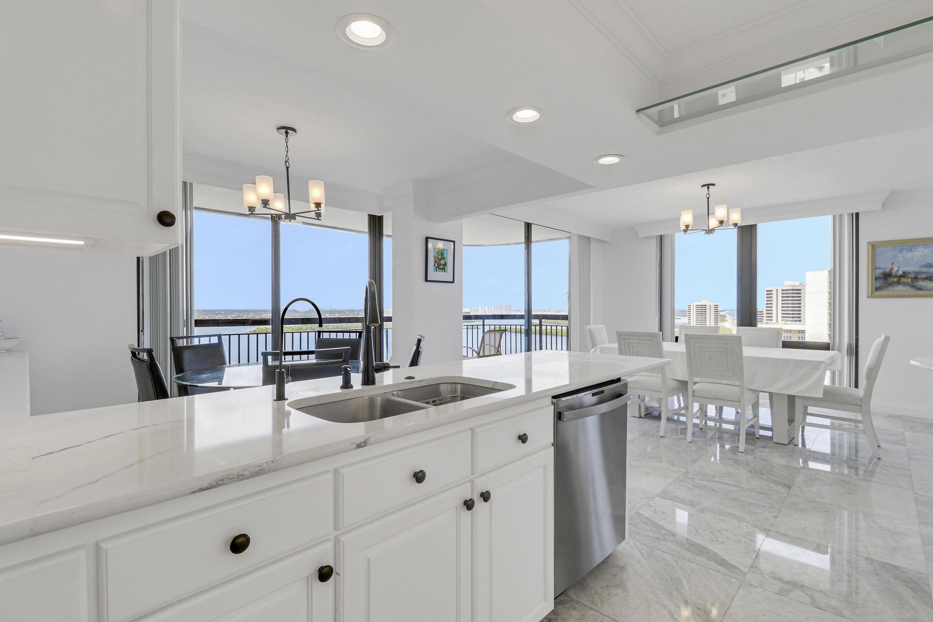 5380 N Ocean Drive, Unit 22j, Singer Island, FL 33404 Photo