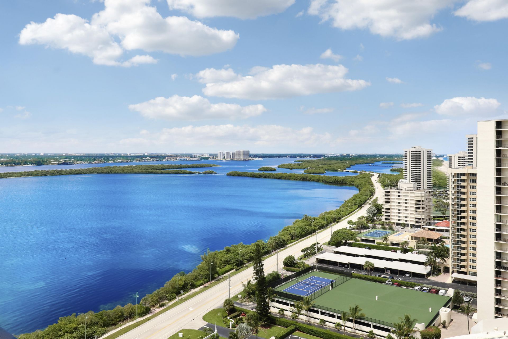 5380 N Ocean Drive, Unit 22j, Singer Island, FL 33404 Photo