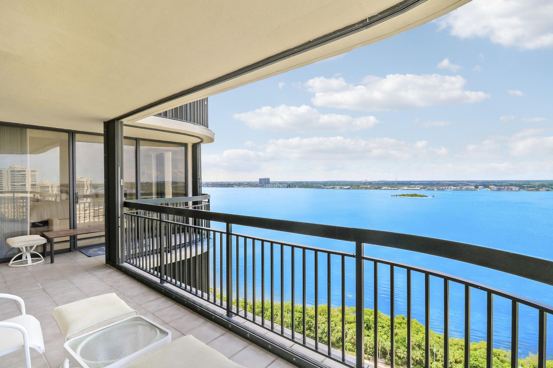 5380 N Ocean Drive, Unit 22j, Singer Island, FL 33404 Photo