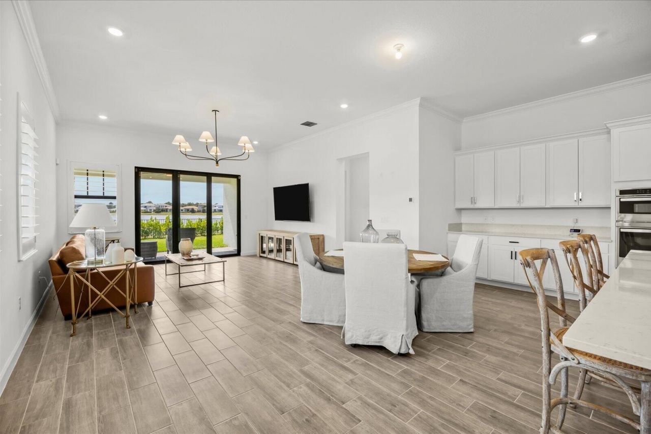 489 SE Fascino Circle, Port Saint Lucie, FL 34984 Photo