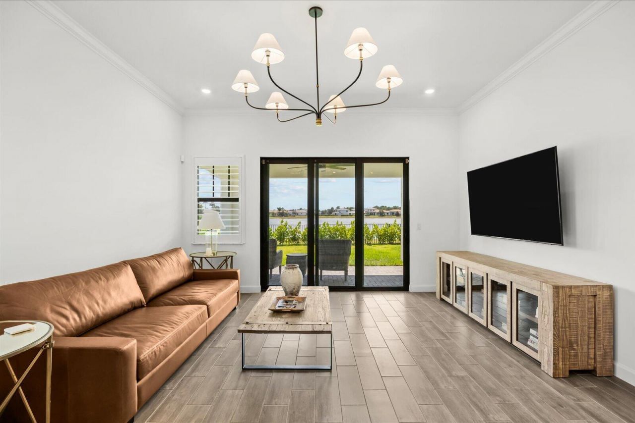 489 SE Fascino Circle, Port Saint Lucie, FL 34984 Photo