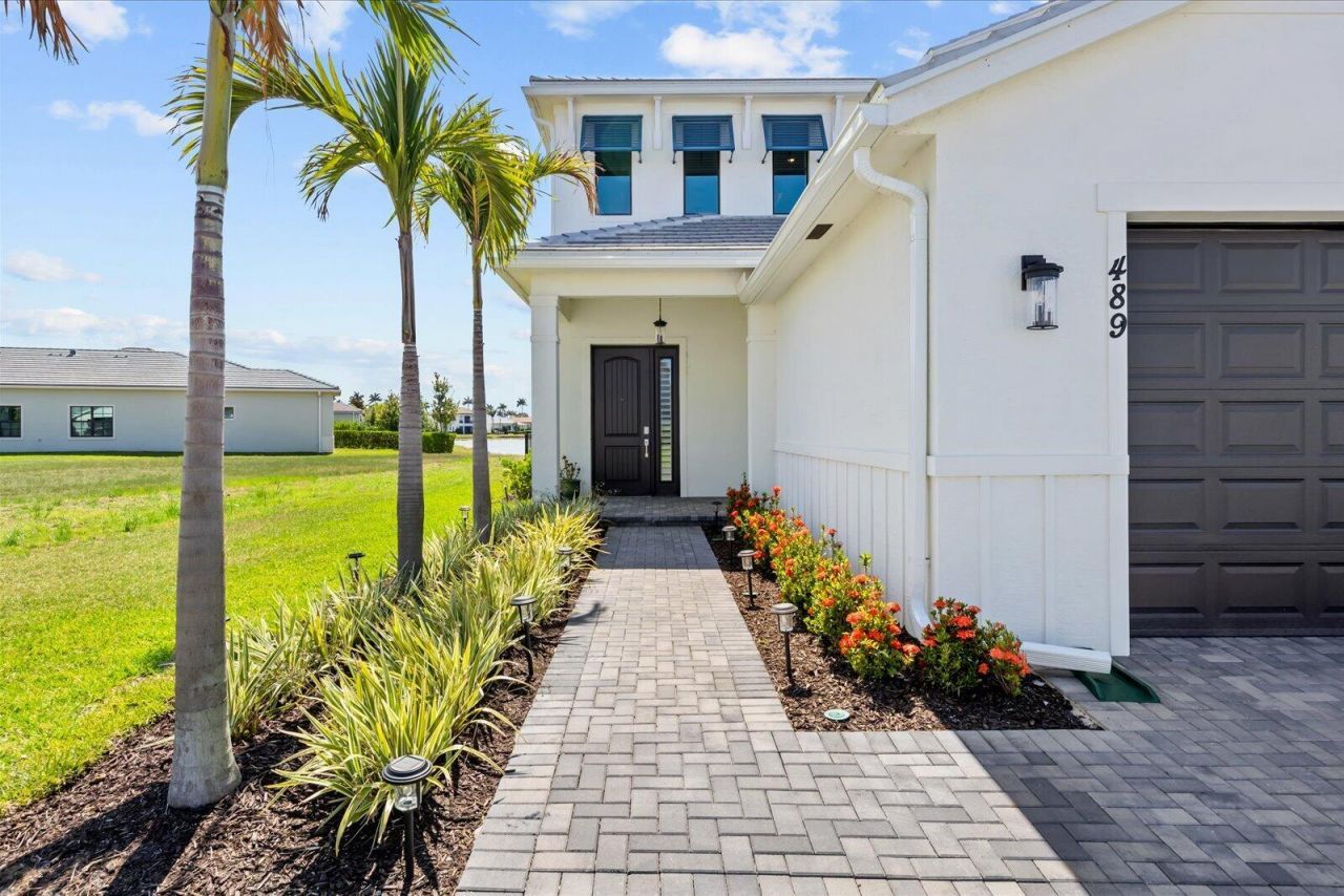 489 SE Fascino Circle, Port Saint Lucie, FL 34984 Photo