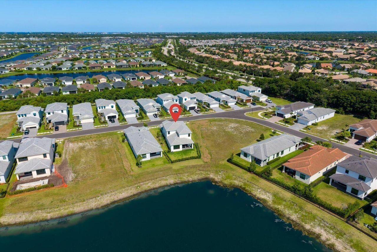 489 SE Fascino Circle, Port Saint Lucie, FL 34984 Photo