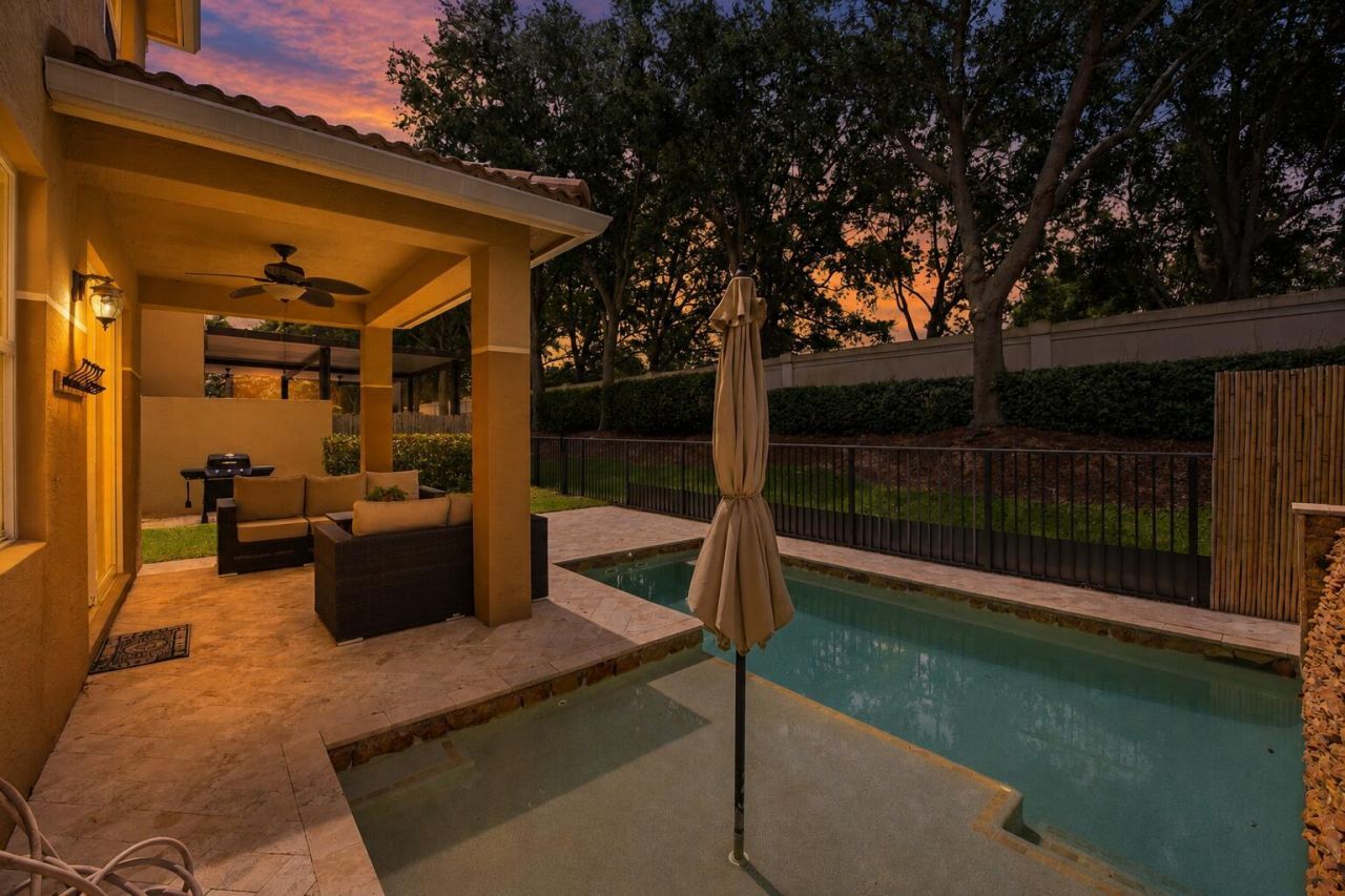 7850 Red Mahogany Road, Boynton Beach, FL 33437 Photo