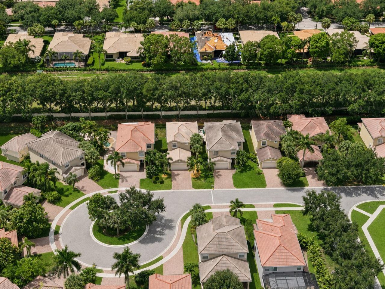 7850 Red Mahogany Road, Boynton Beach, FL 33437 Photo