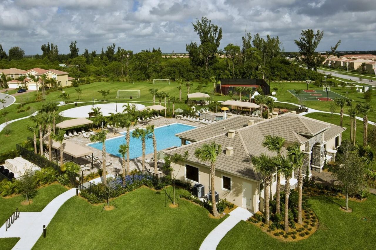 7850 Red Mahogany Road, Boynton Beach, FL 33437 Photo