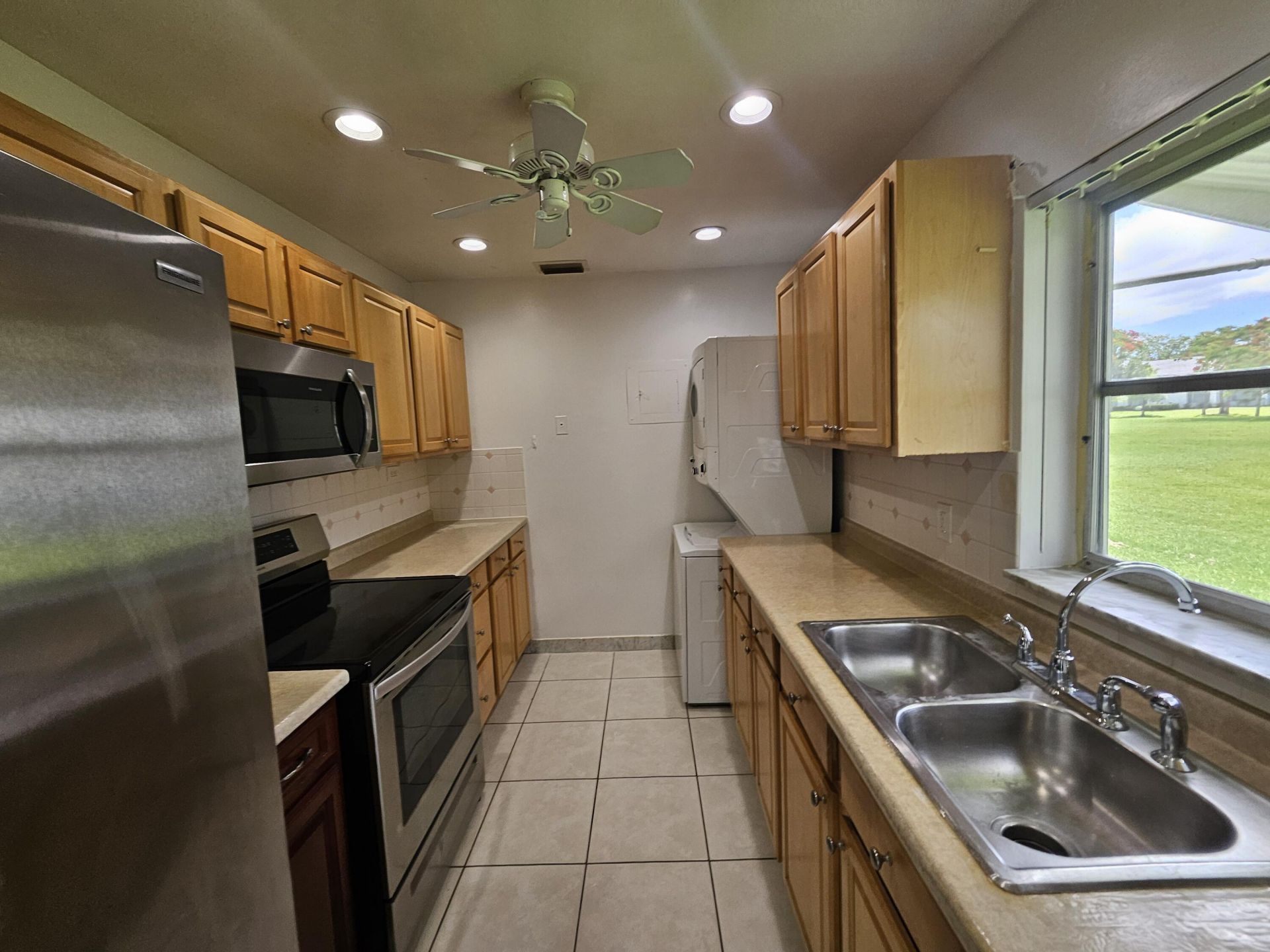8431 NW 12th Street, Unit D68, Plantation, FL 33322 Photo