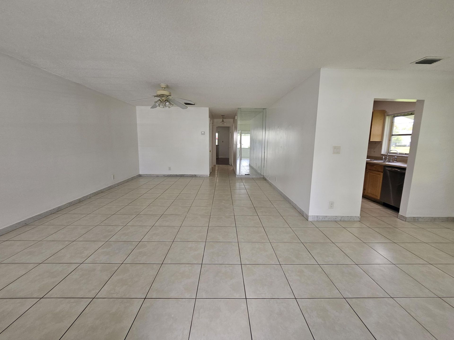 8431 NW 12th Street, Unit D68, Plantation, FL 33322 Photo