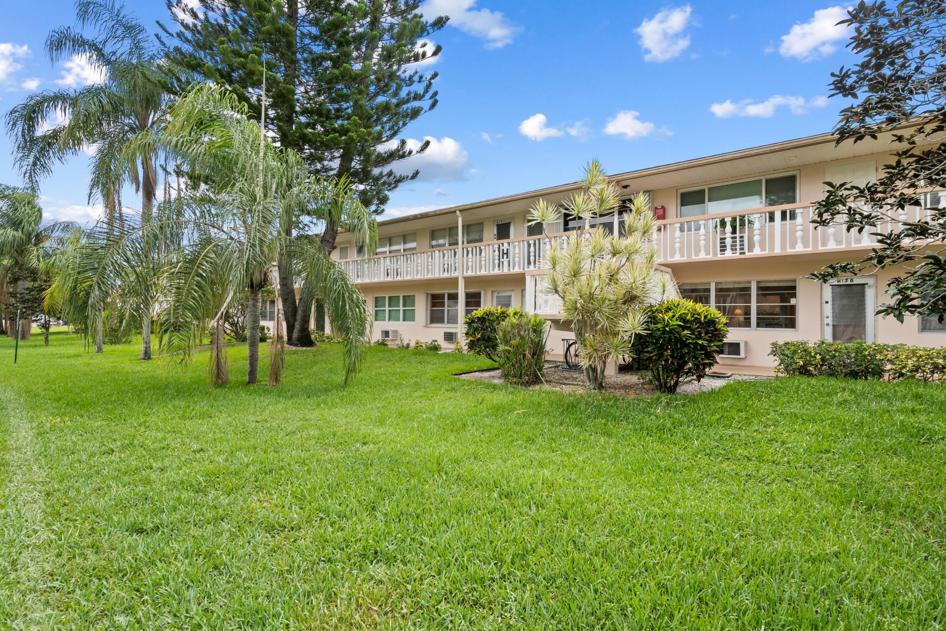 170 Canterbury H, West Palm Beach, FL 33417 Photo