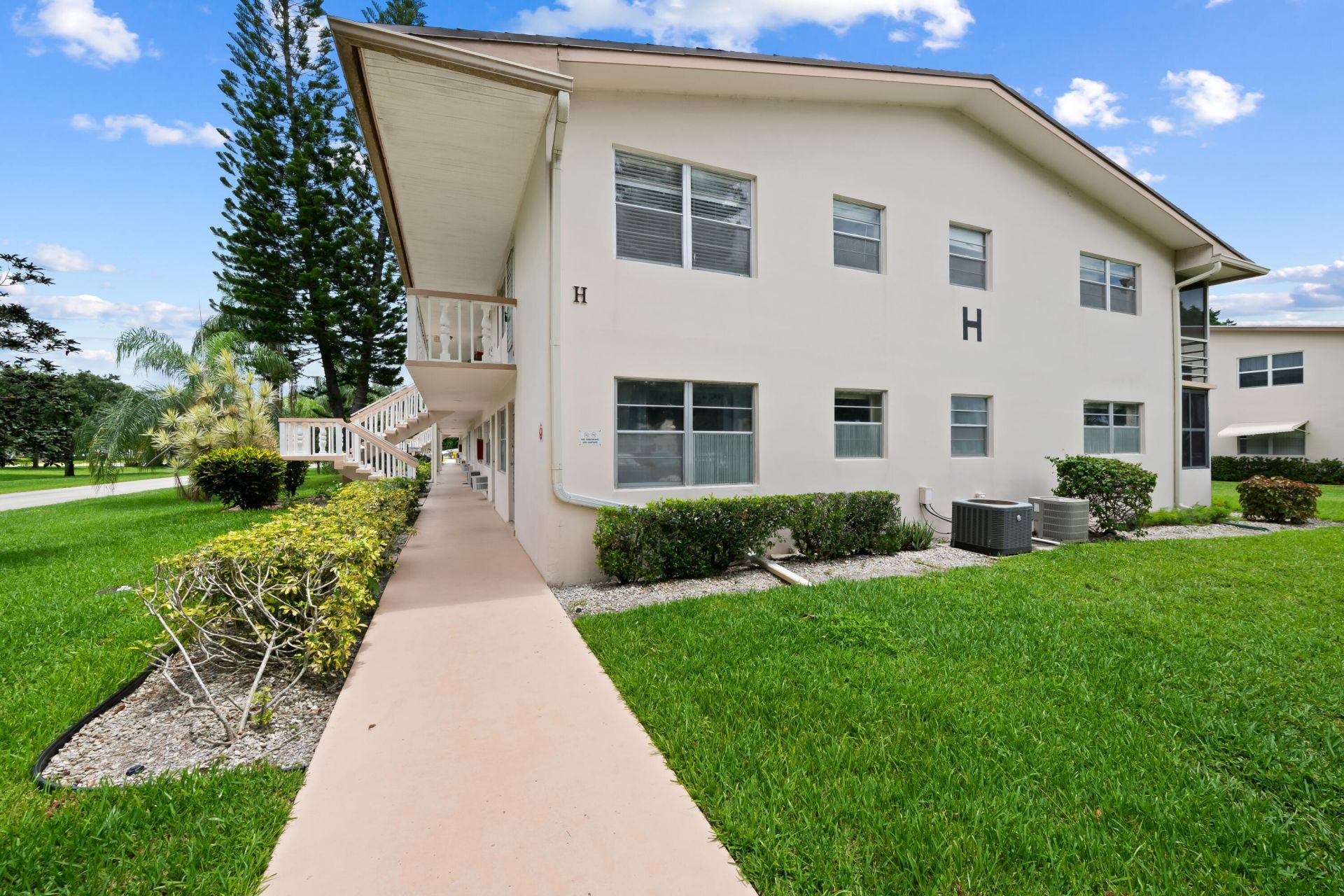 170 Canterbury H, West Palm Beach, FL 33417 Photo