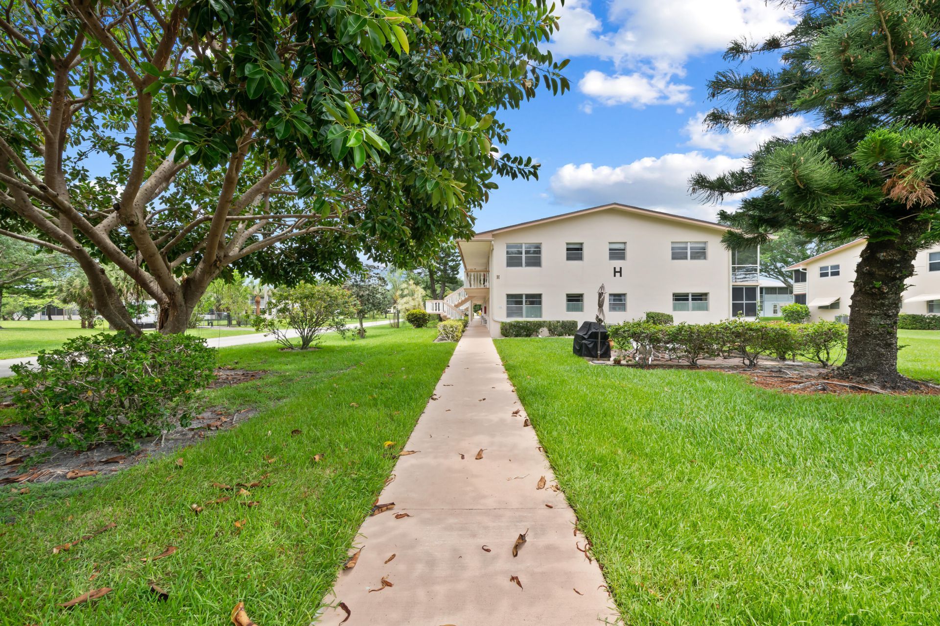 170 Canterbury H, West Palm Beach, FL 33417 Photo