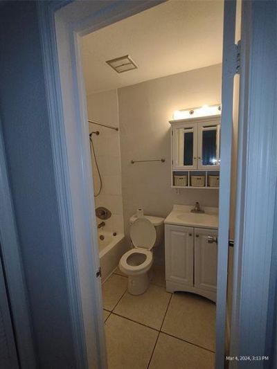2741 NE 8th Avenue, Unit 14, Wilton Manors, FL 33334 Photo