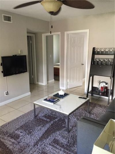 2741 NE 8th Avenue, Unit 14, Wilton Manors, FL 33334 Photo