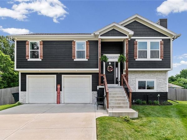 613 Dolinger Court, Trimble, MO 64492