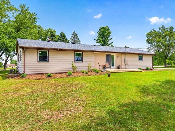 W4806 COUNTRY GATE LANE, Black Creek, WI 54106